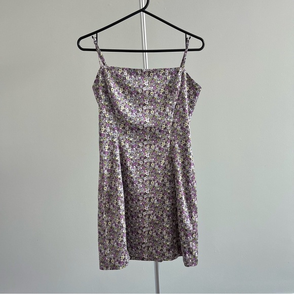 Sunday Best Lilac Floral Shimmer Dress - Picture 2 of 6